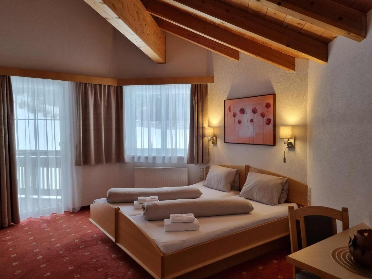 Garni Corinna 3* Ischgl